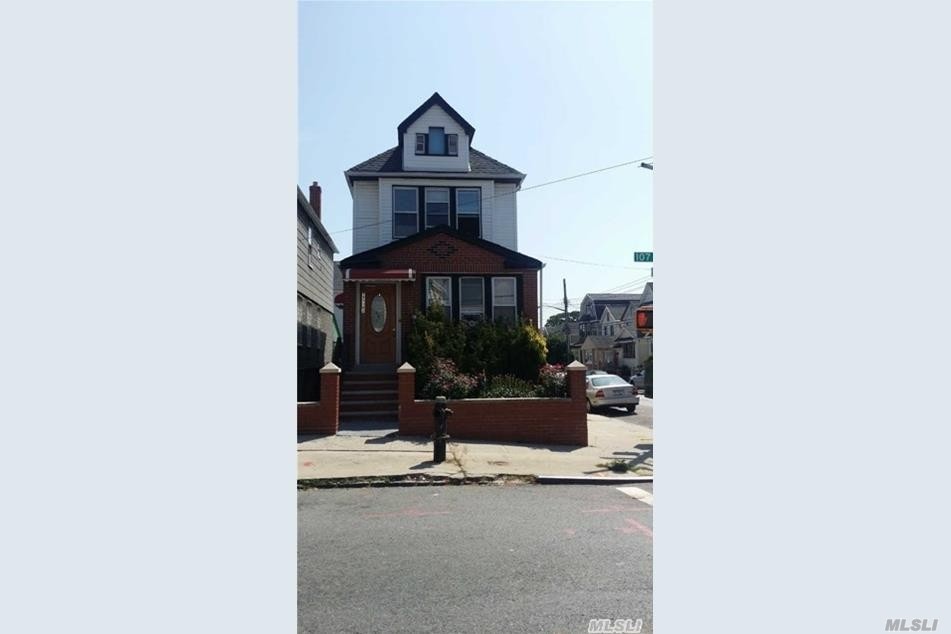 #1 photo, 125-02 107th Avenue, Richmond Hill South , NY 11419