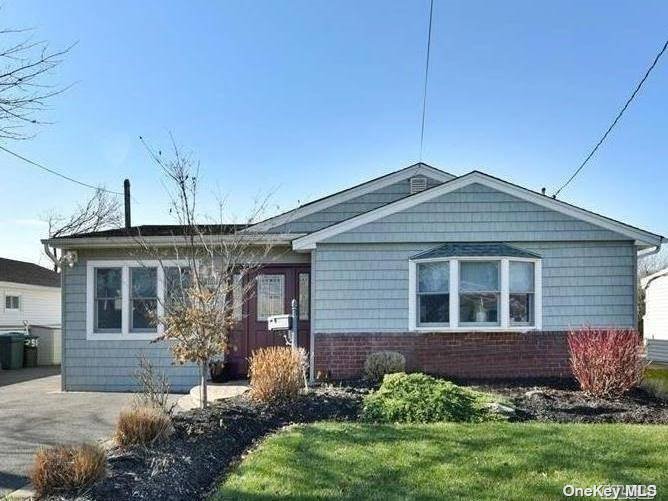 #1 photo, 2518 Park Place, ناسو Bellmore , NY 11710