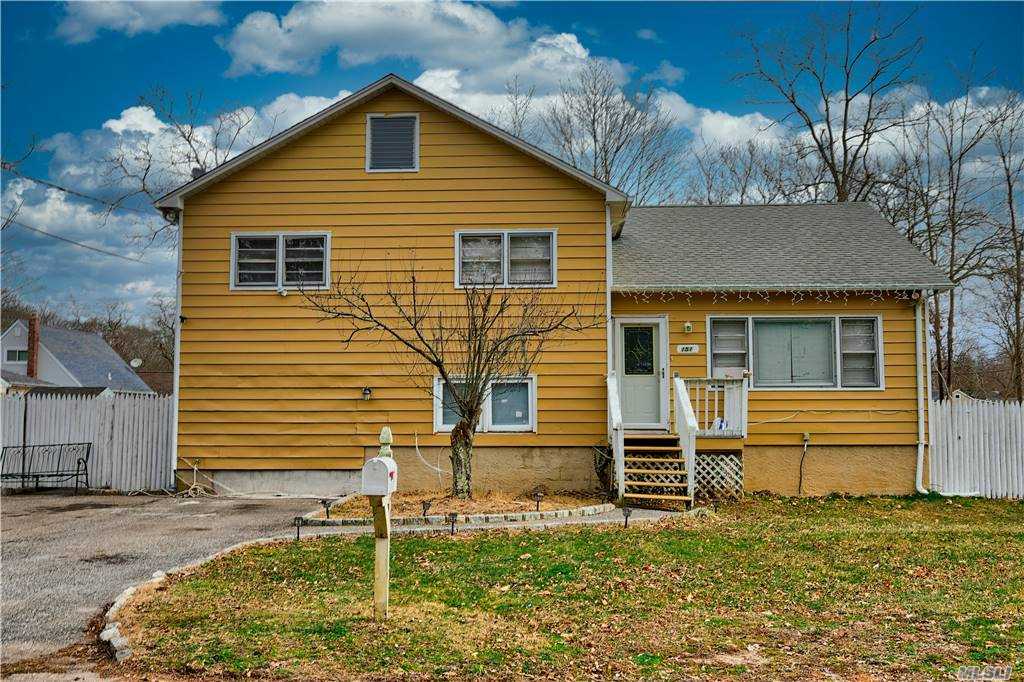 #1 photo, 151 Washington Drive, Mastic Beach , NY 11951