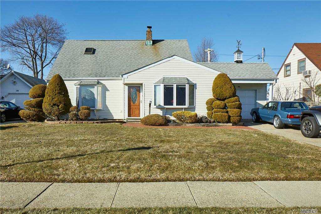 #1 photo, 39 Prairie Lane, 长岛 Levittown , NY 11756