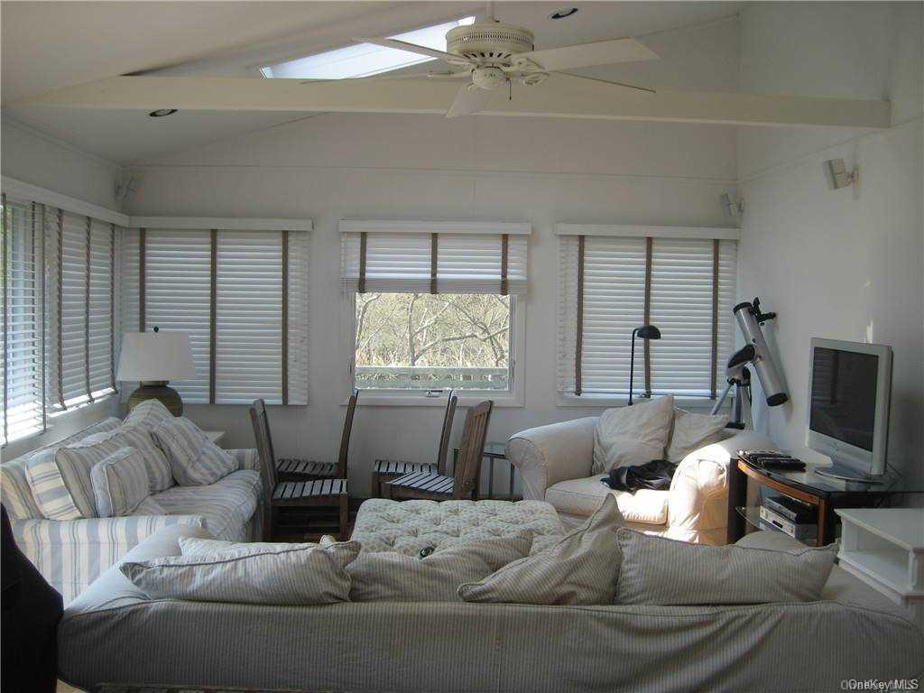 #2 photo, 4 Superior Walk, Ocean Bay Park , NY 11770