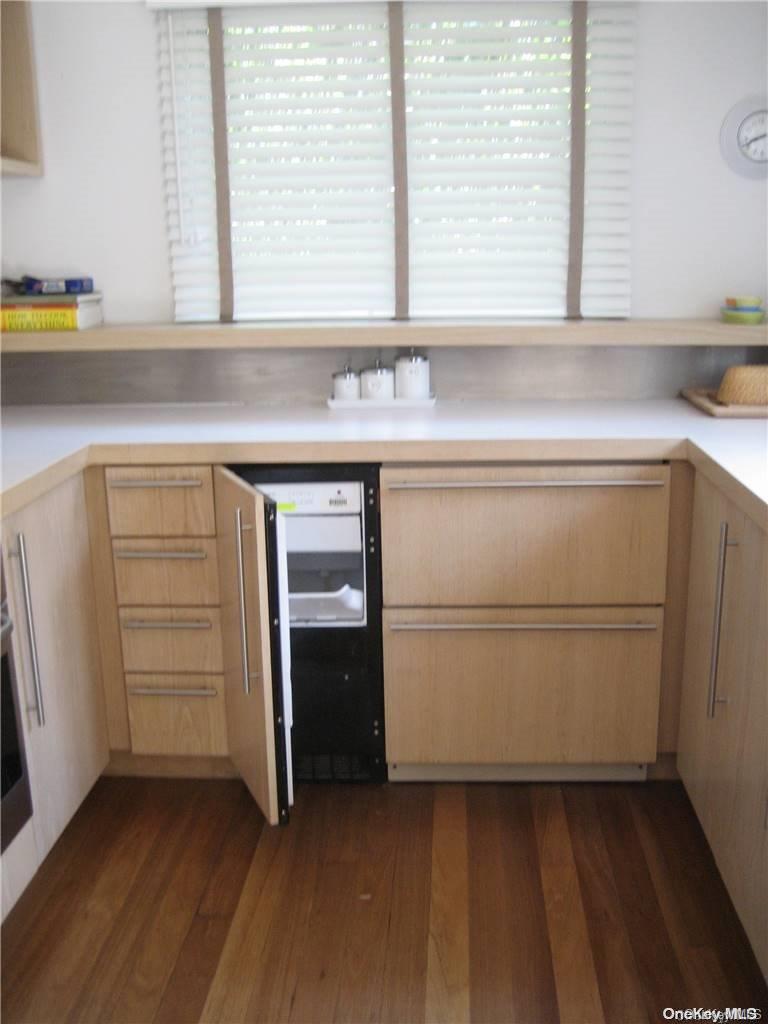 #6 photo, 4 Superior Walk, Ocean Bay Park , NY 11770