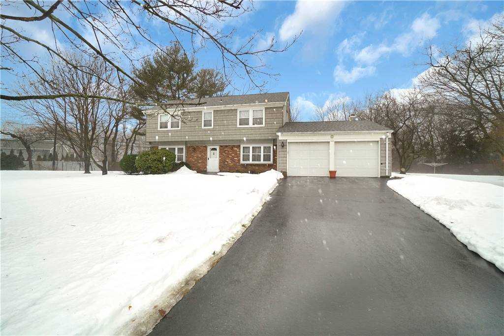 #1 photo, 9 Pheasant Court, Саффолк ‖ Stony Brook , NY 11790