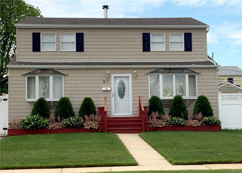 #1 photo, 87 Polk Street, Freeport , NY 11520