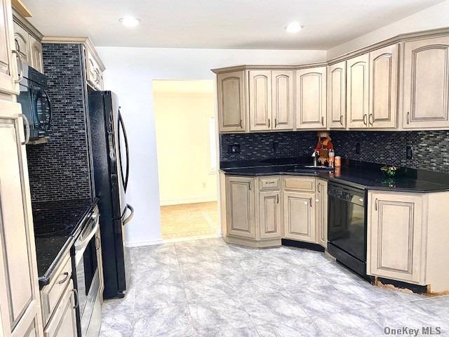 #1 photo, 154 West End Avenue, サフォーク郡 Shirley , NY 11967