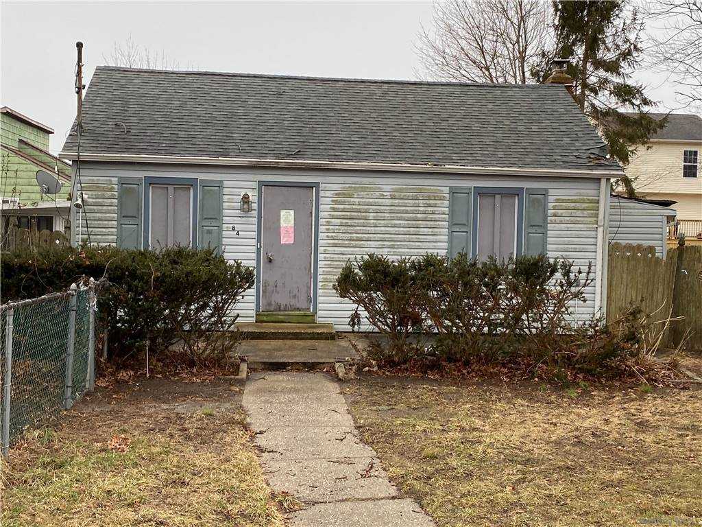 #1 photo, 84 Rugby Drive, Shirley , NY 11967