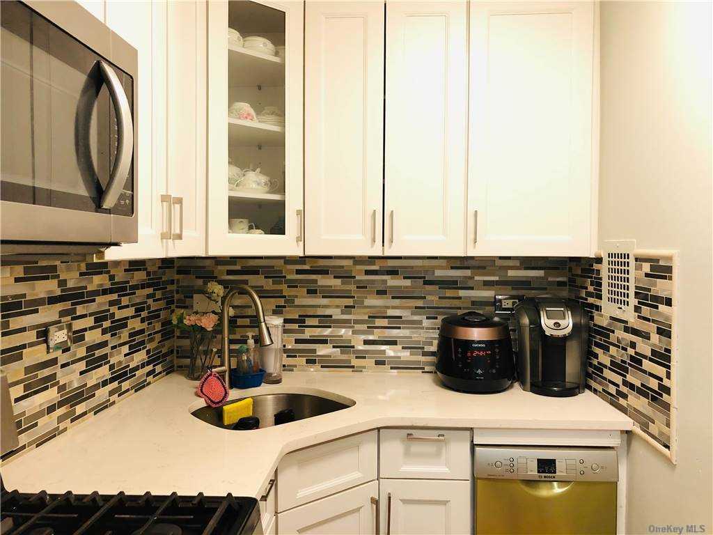 #1 photo, 39-60 54th Street, Woodside , NY 11377