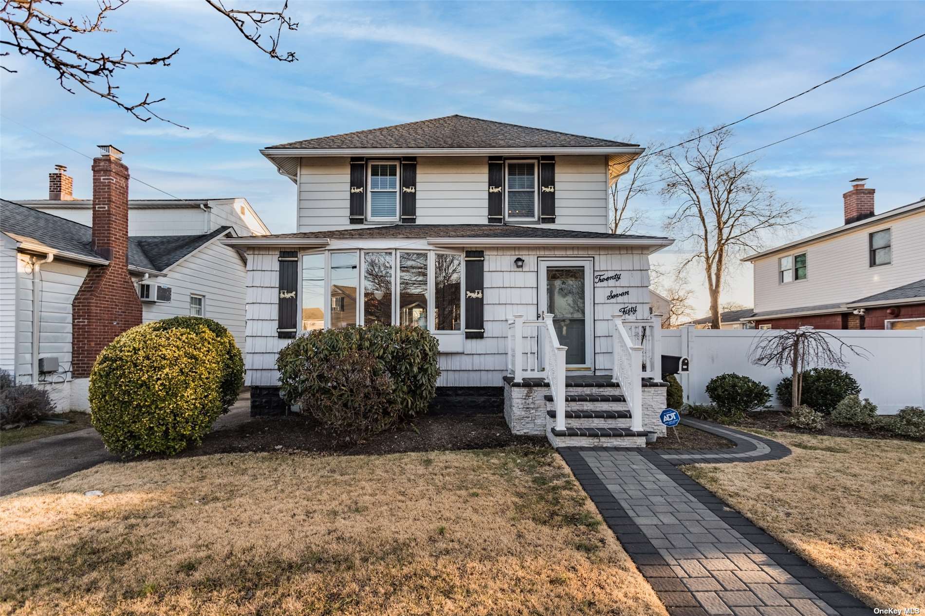 #1 photo, 2750 Clarendon Avenue, Bellmore , NY 11710