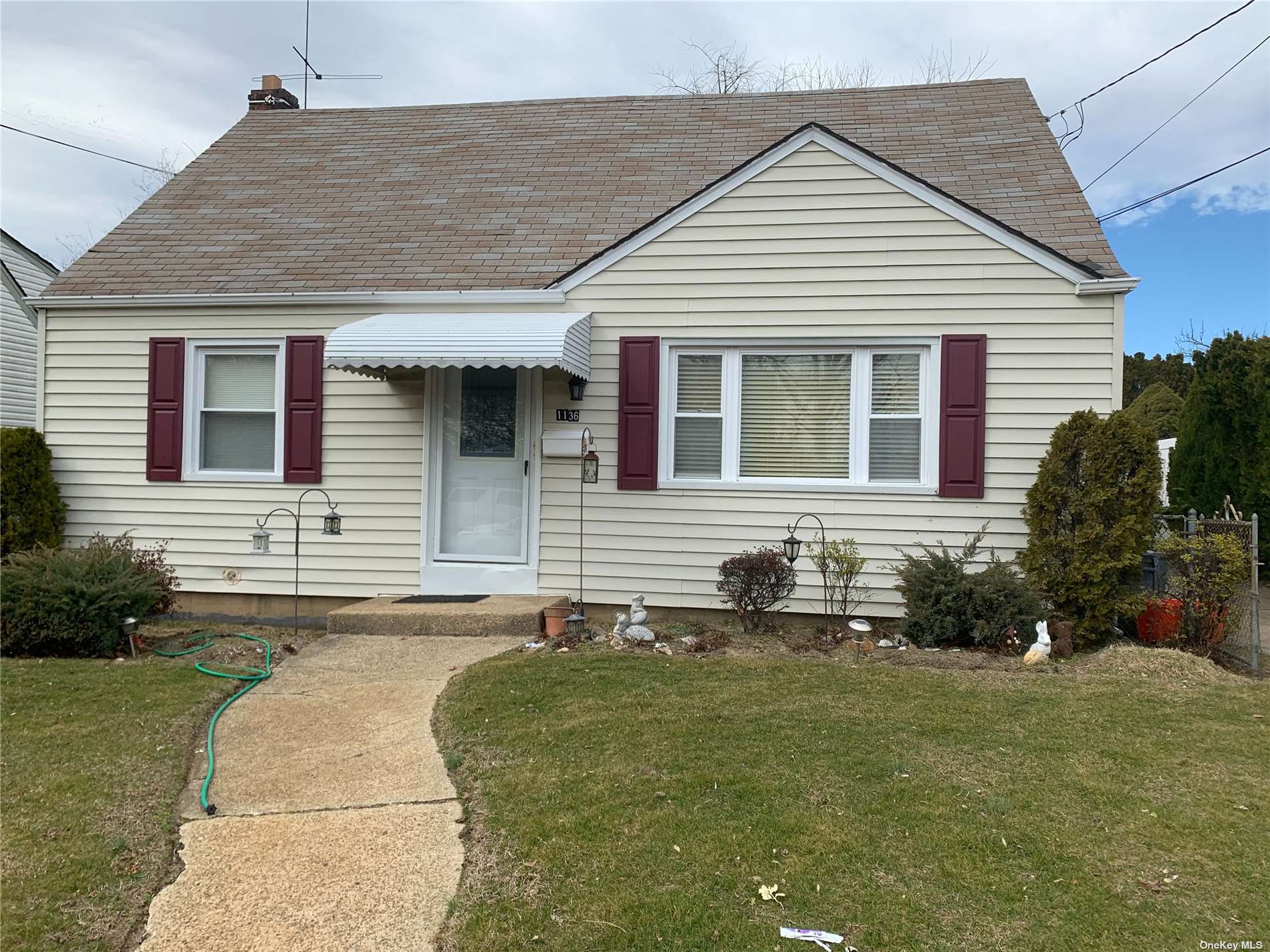 #1 photo, 1136 Rottkamp Street, ナッソー郡 Valley Stream , NY 11580