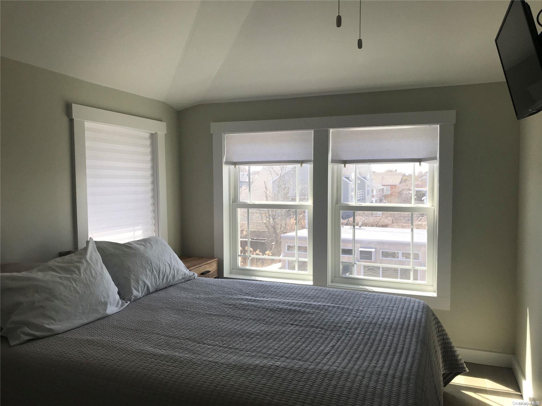 #6 photo, 446 Dehnhoff Walk, Ocean Beach , NY 11770