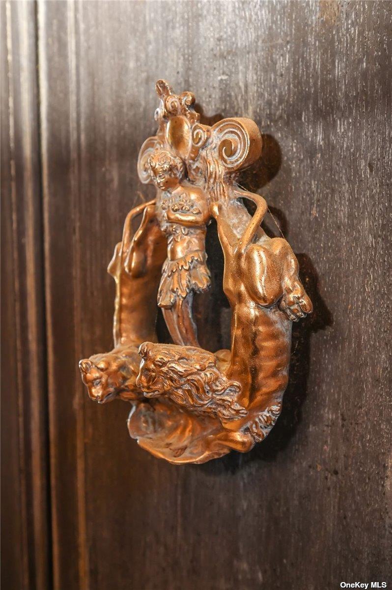 #11 photo, - Wheatley Road, Old Westbury , NY 11568