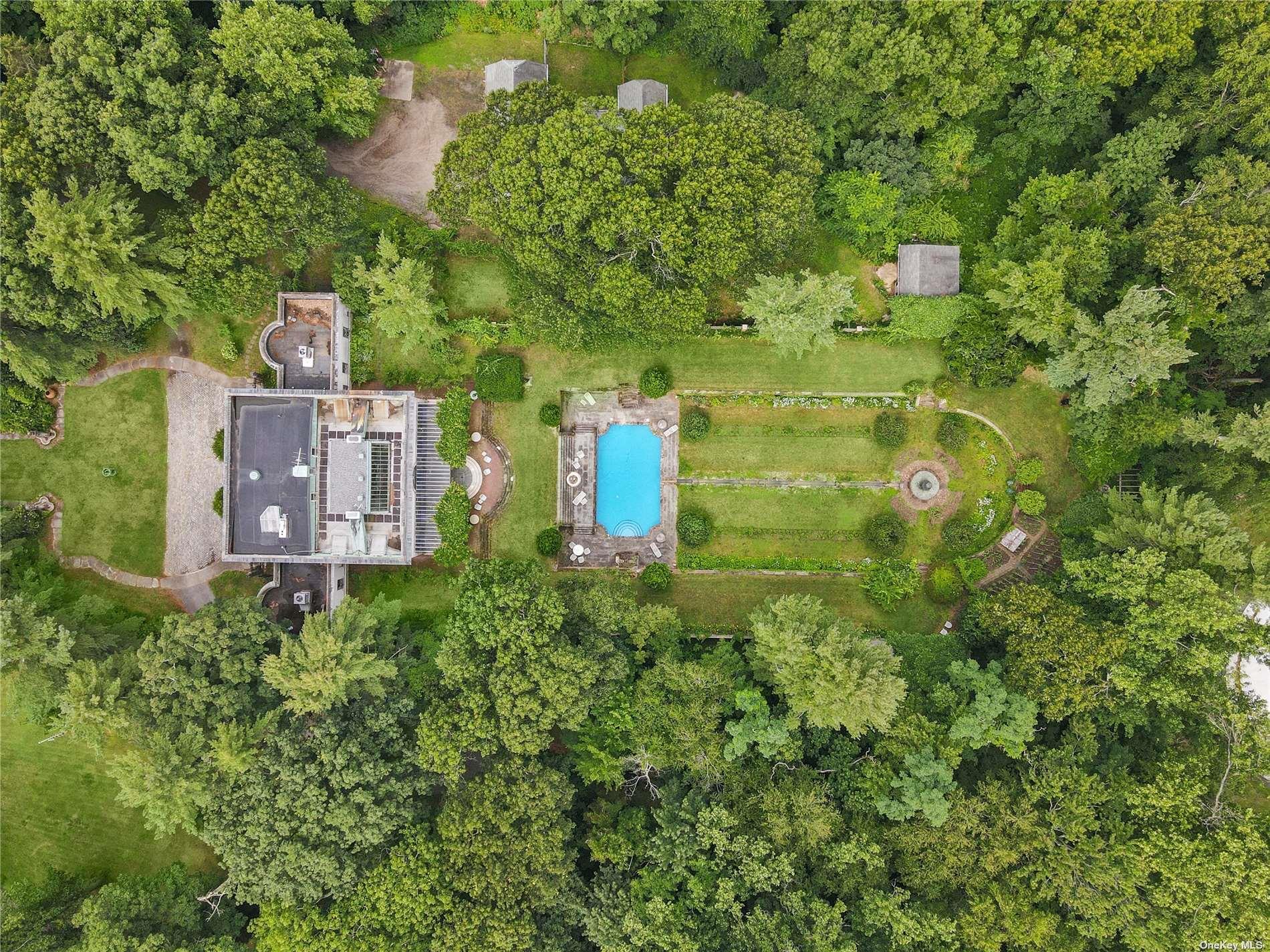 #8 photo, - Wheatley Road, Old Westbury , NY 11568