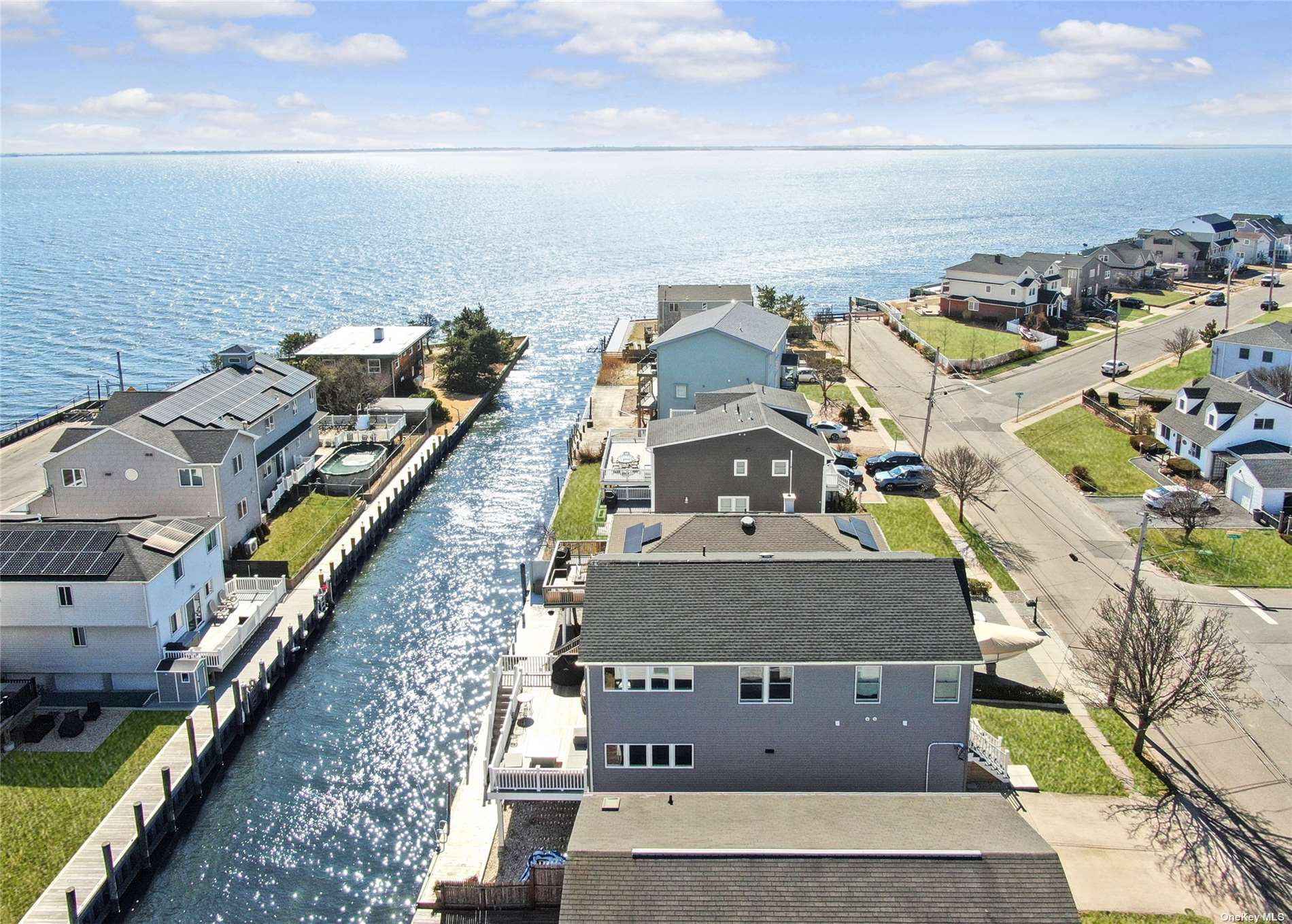 #1 photo, 105 S Bay Drive, Babylon , NY 11702