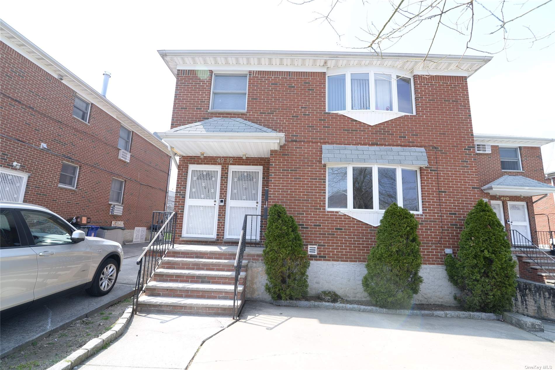 #1 photo, 49-12 Enfield Place, クイーンズ区 Oakland Gardens , NY 11364