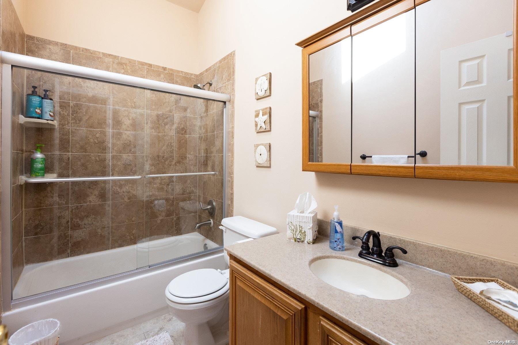 #11 photo, 400 Wells Road, サフォーク郡 Laurel , NY 11948