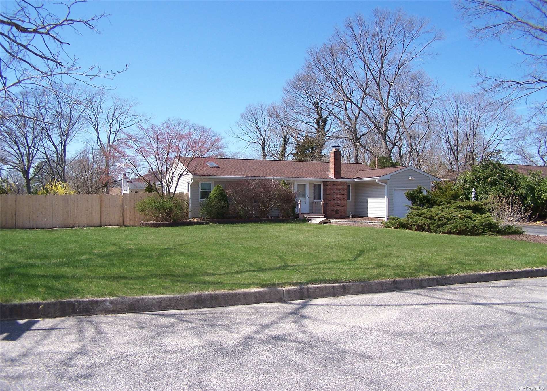 #1 photo, 4 19th Avenue, Ronkonkoma , NY 11779
