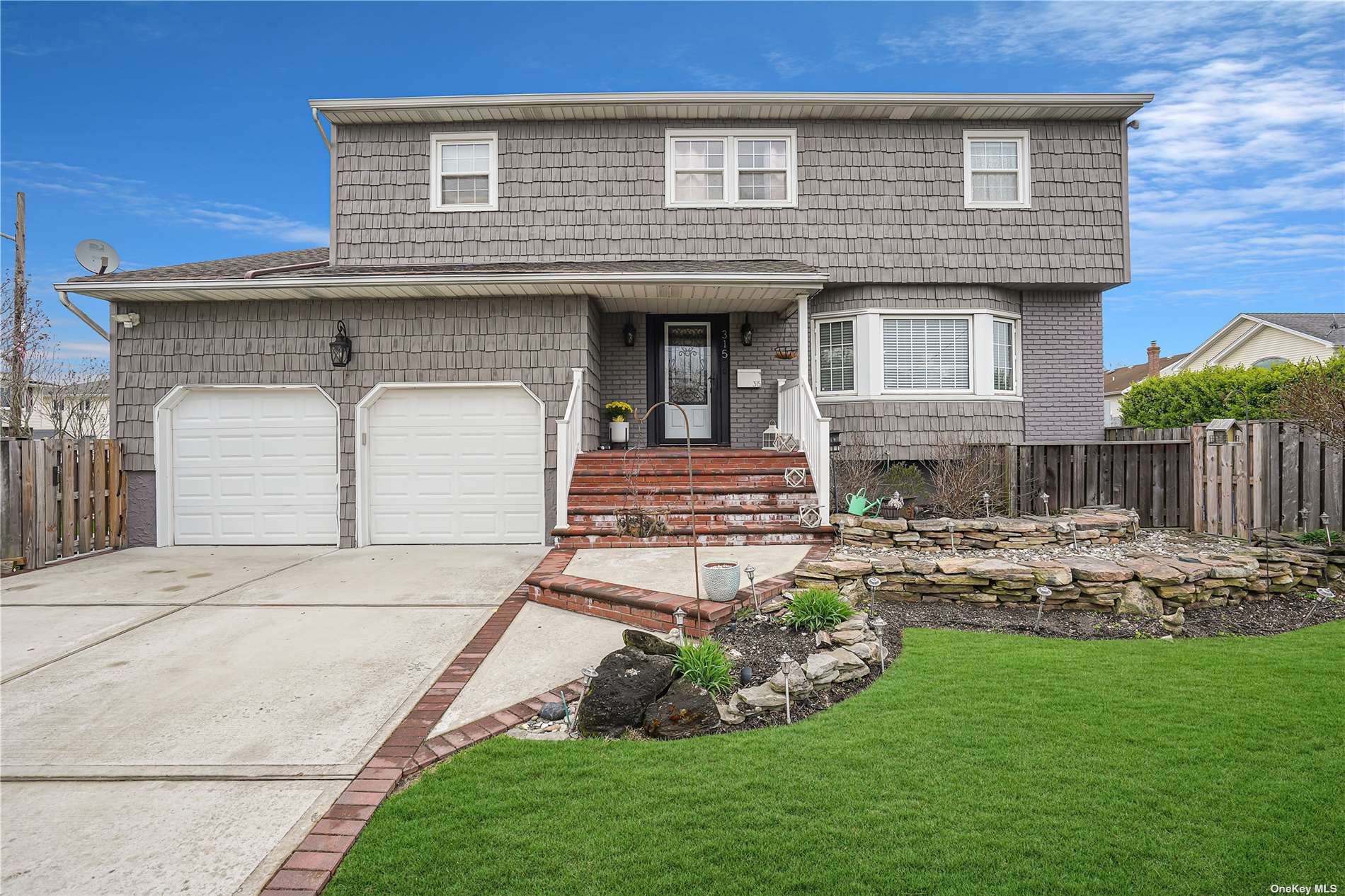 #1 photo, 315 Seaford Avenue, Massapequa , NY 11758