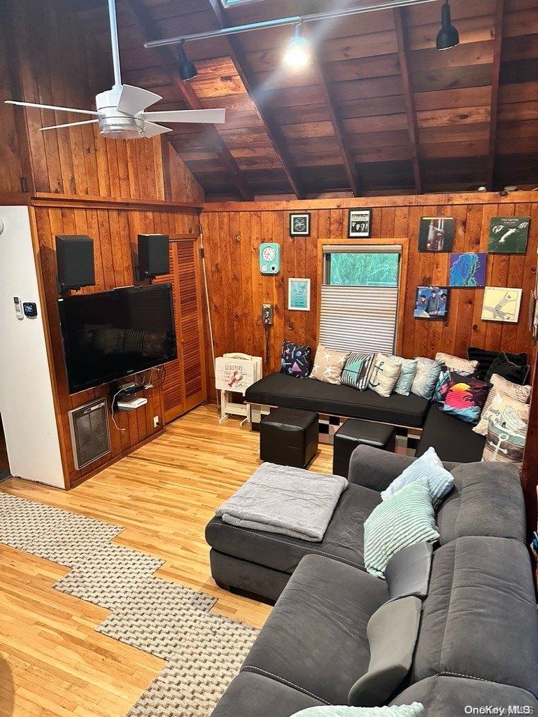 #3 photo, 180 Clipper Road, Ocean Beach , NY 11770