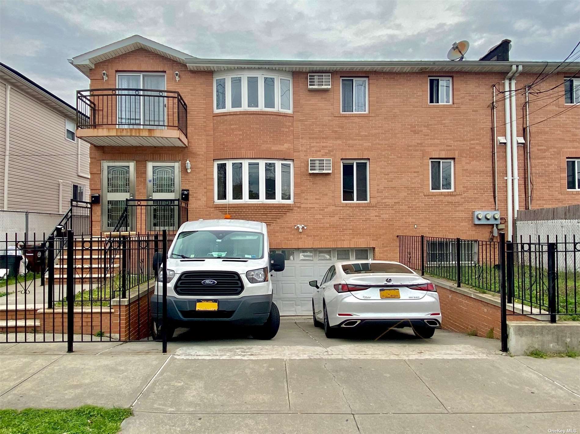 #1 photo, 126-13 11th Avenue, كوينز College Point , NY 11356