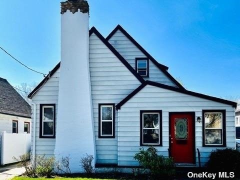 #1 photo, 972 Wallace Avenue, North Baldwin , NY 11510