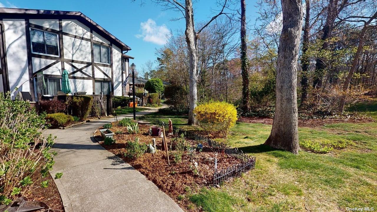 #1 photo, 599 Blue Ridge Drive, Medford , NY 11763