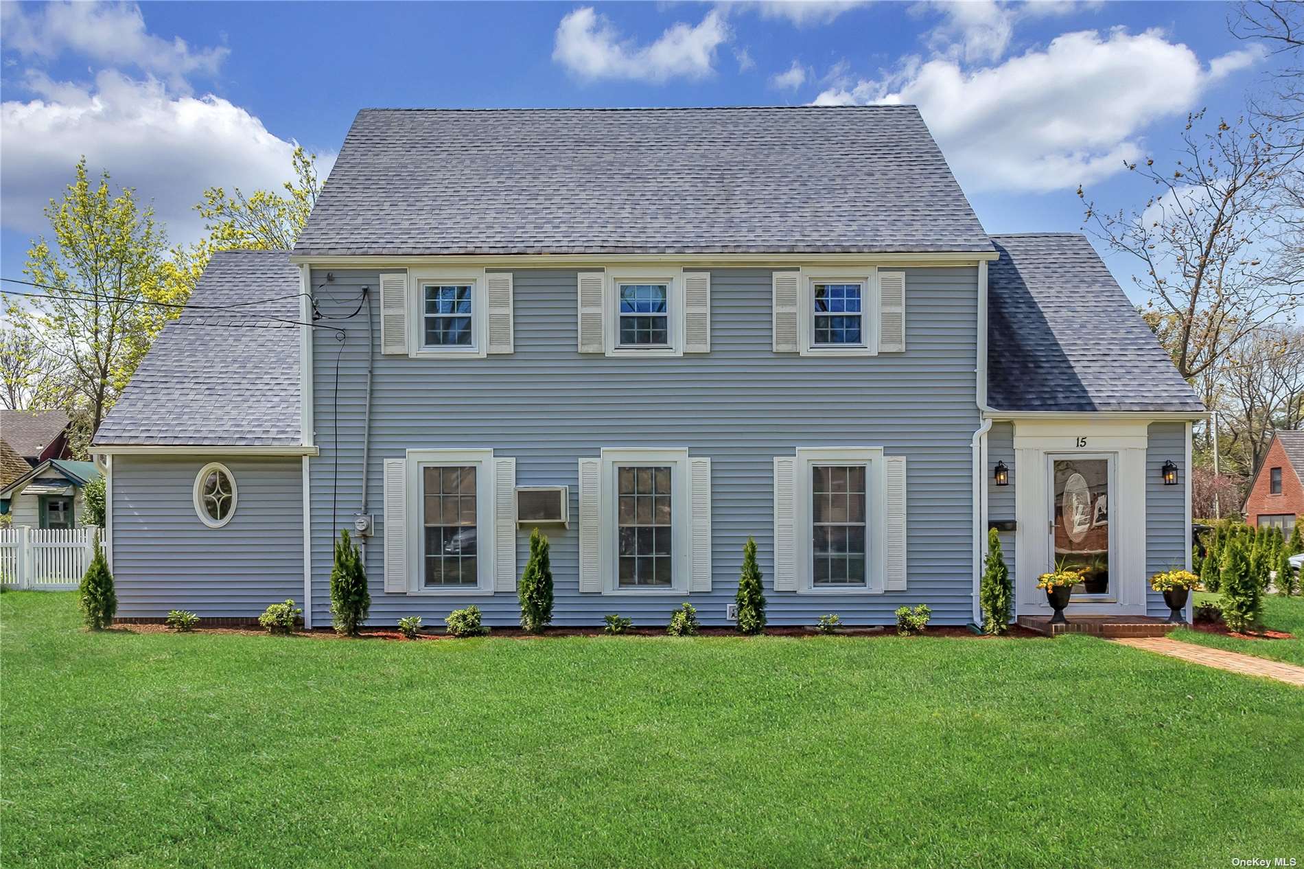 #1 photo, 15 Wheatley Avenue, ナッソー郡 East Williston , NY 11596