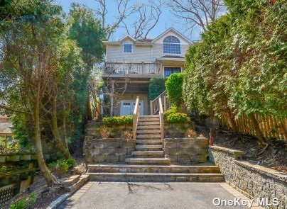 #1 photo, 1 Harborview Lane, Huntington , NY 11743
