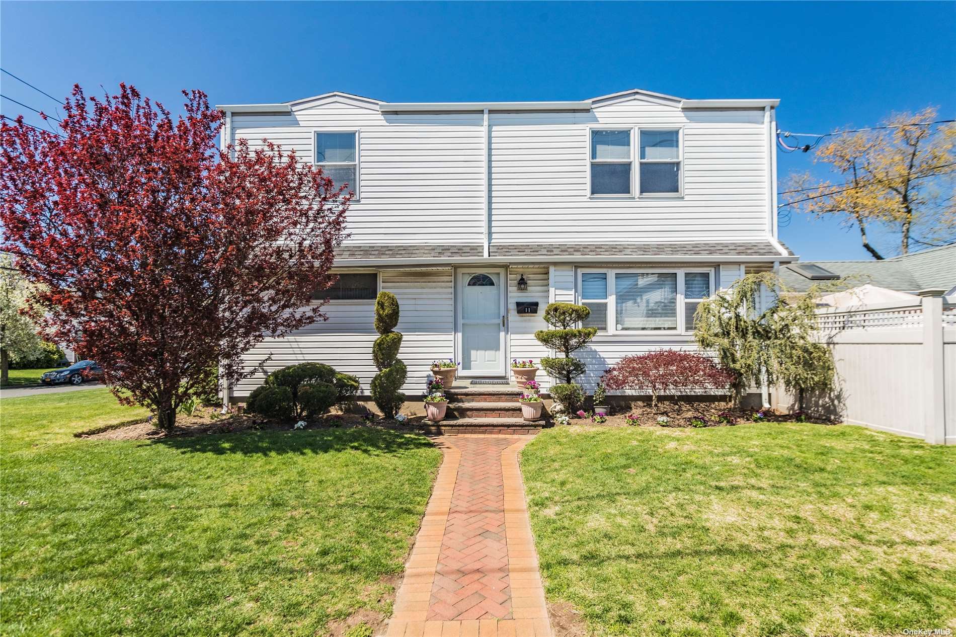 #1 photo, 11 Northridge Avenue, ナッソー郡 Merrick , NY 11566