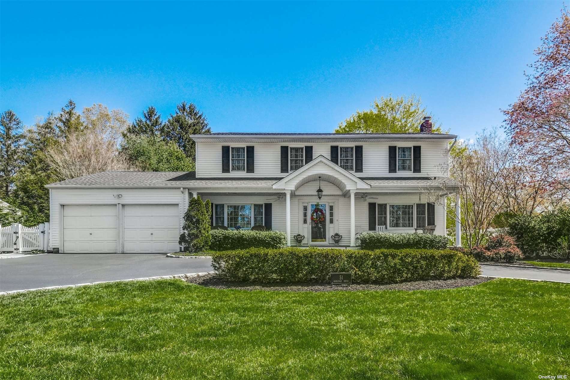 #1 photo, 51 Oakledge Drive, East Northport , NY 11731