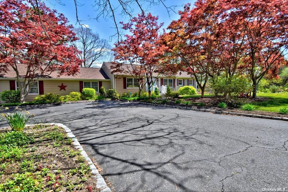 #1 photo, 149 Randall Road, サフォーク郡 Shoreham , NY 11786