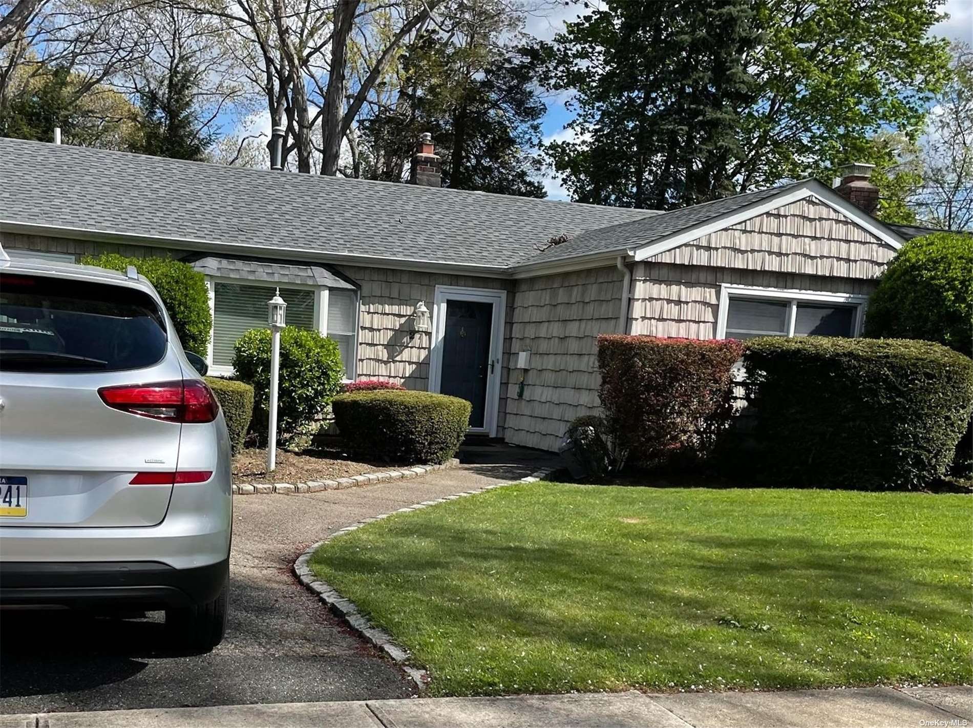 #1 photo, 27 Cherry Street, Massapequa , NY 11758