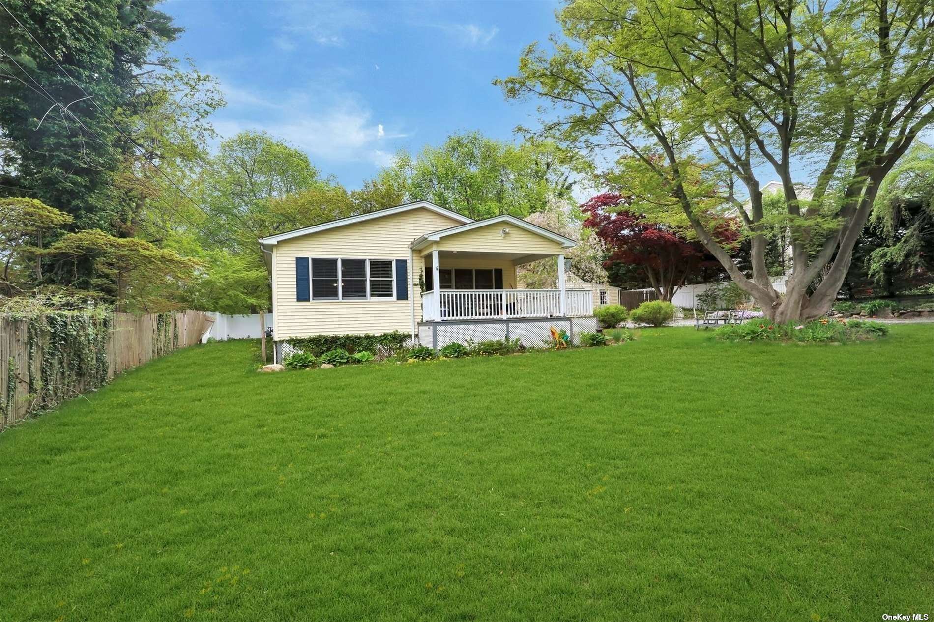 #1 photo, 5 Kenneth Avenue, Huntington , NY 11743