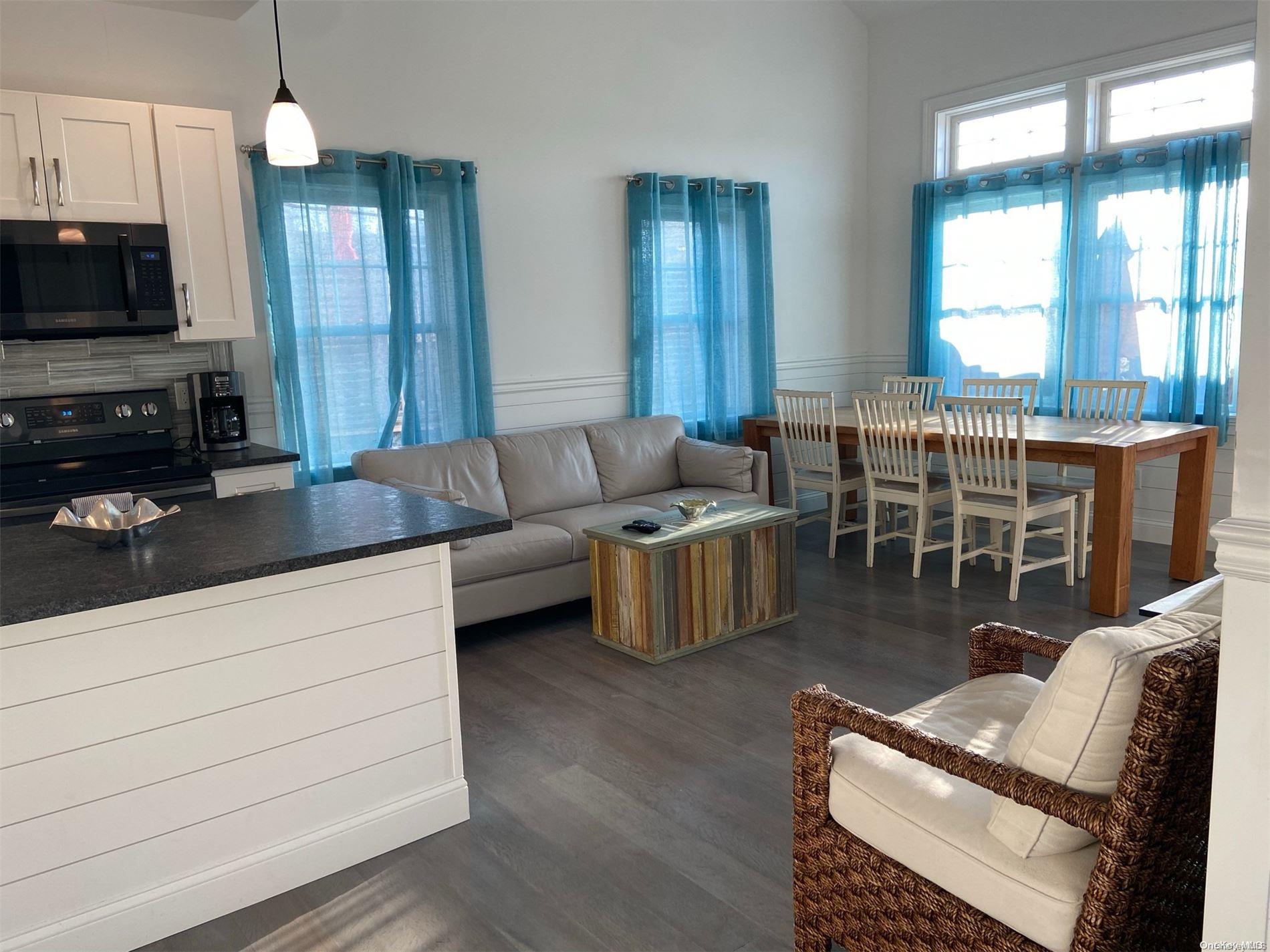 #12 photo, 343 Dehnhoff, Ocean Beach , NY 11770