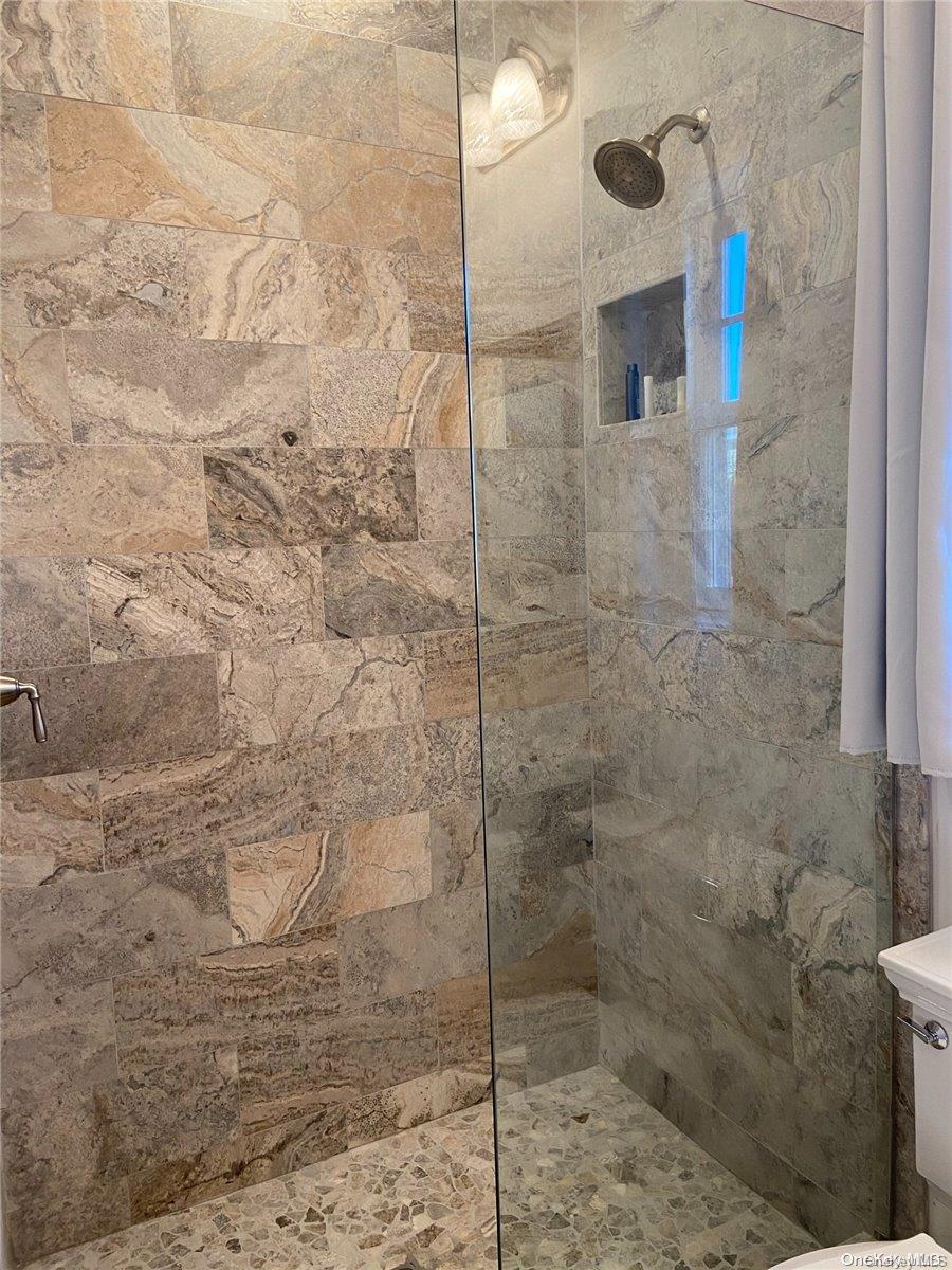 #17 photo, 343 Dehnhoff, Ocean Beach , NY 11770