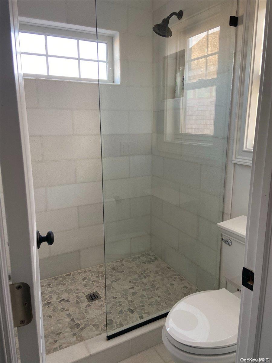 #19 photo, 343 Dehnhoff, Ocean Beach , NY 11770