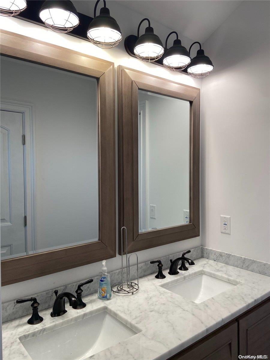 #20 photo, 343 Dehnhoff, Ocean Beach , NY 11770