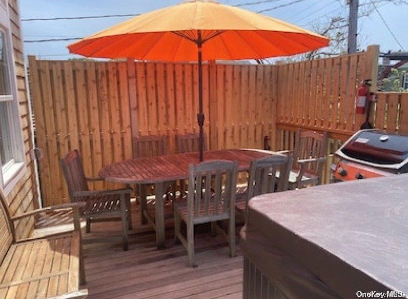 #4 photo, 343 Dehnhoff, Ocean Beach , NY 11770