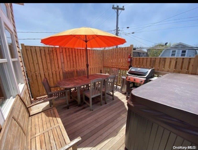 #5 photo, 343 Dehnhoff, Ocean Beach , NY 11770