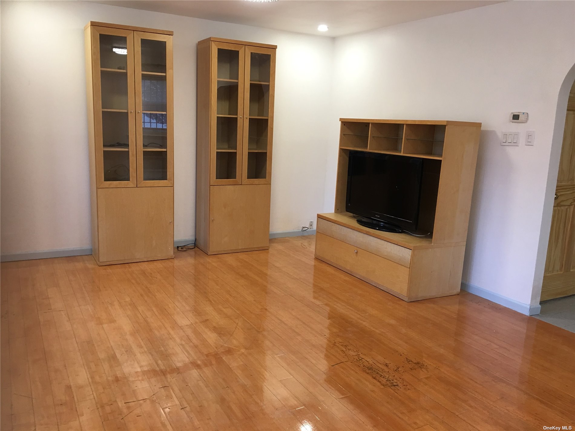 #1 photo, 165-02 71st Avenue, Fresh Meadows , NY 11365