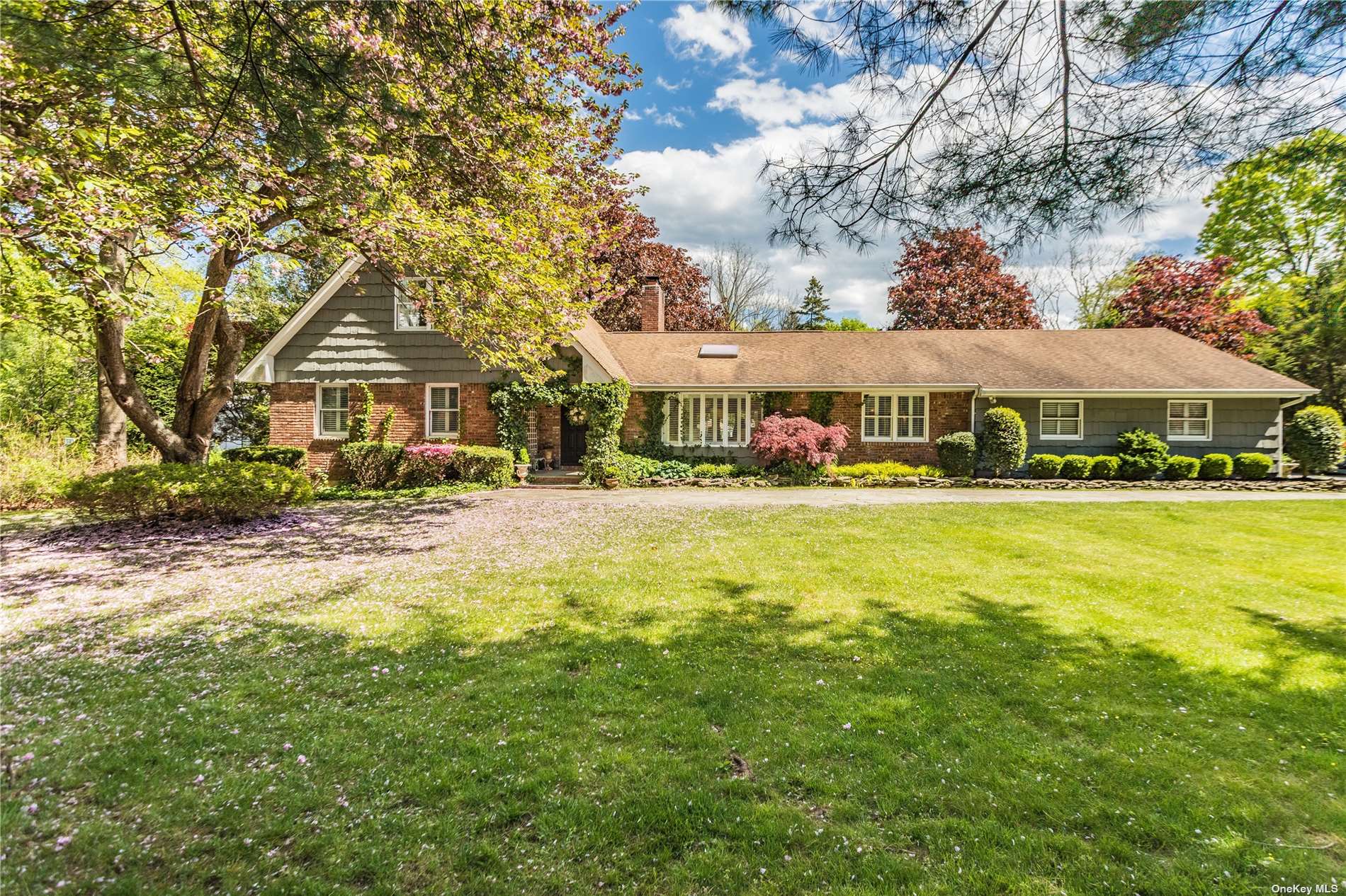 #1 photo, 4 Patrician Drive, East Northport , NY 11731