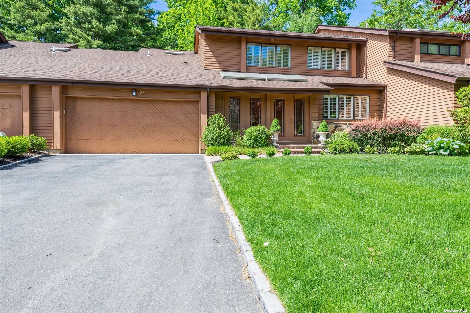 #1 photo, 38 Harvard Road, Manhasset , NY 11030