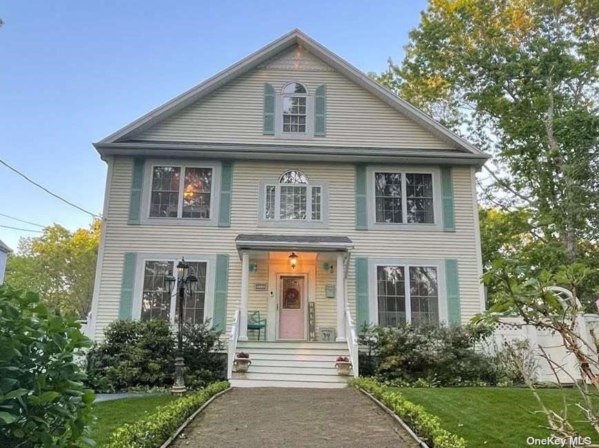 #1 photo, 115 Washington Avenue, Port Jefferson , NY 11777