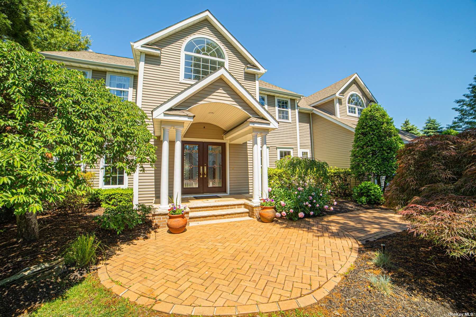 #1 photo, 1 Fieldhouse Avenue, サフォーク郡 East Setauket , NY 11733