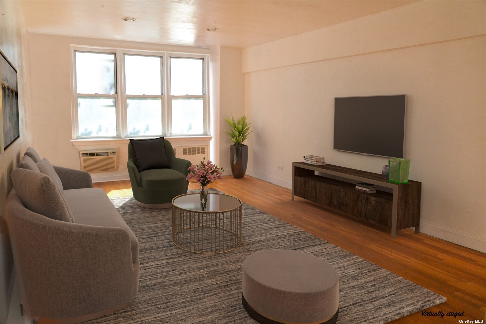 #1 photo, 94-11 59th Avenue, 뉴욕퀸즈 Elmhurst , NY 11373