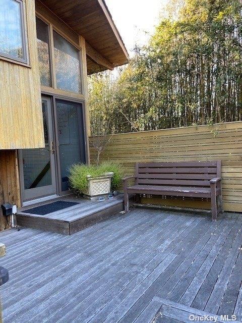 #2 photo, 41 Atlantic Avenue, Seaview , NY 11770