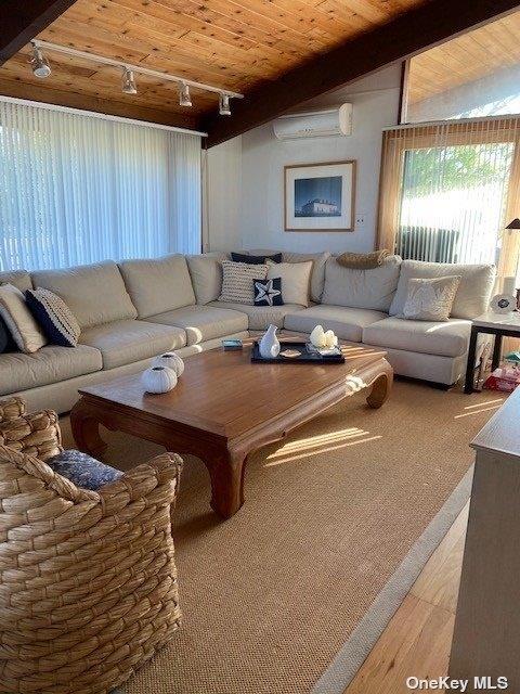 #5 photo, 41 Atlantic Avenue, Seaview , NY 11770