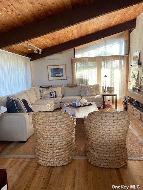 #6 photo, 41 Atlantic Avenue, Seaview , NY 11770