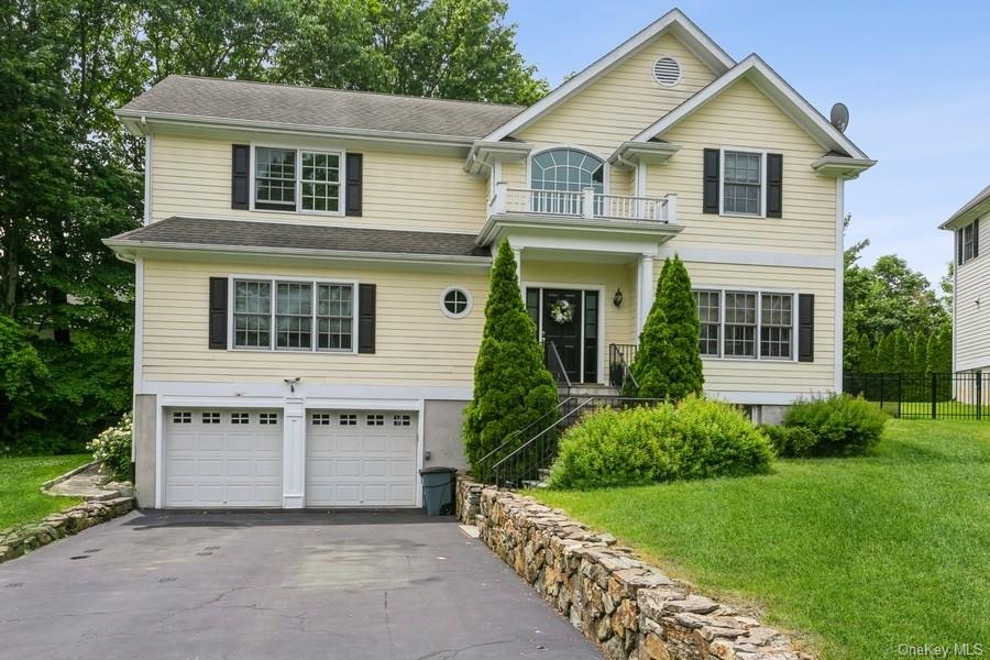 #1 photo, 2 Gerda Lane, Harrison , NY 10528