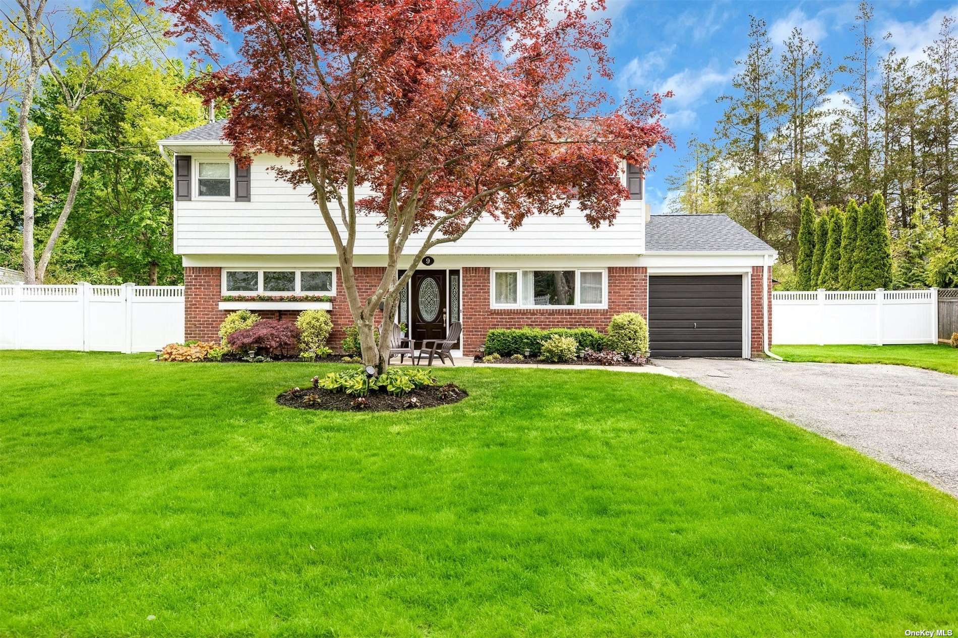 #1 photo, 9 Dovecote Lane, サフォーク郡 Commack , NY 11725