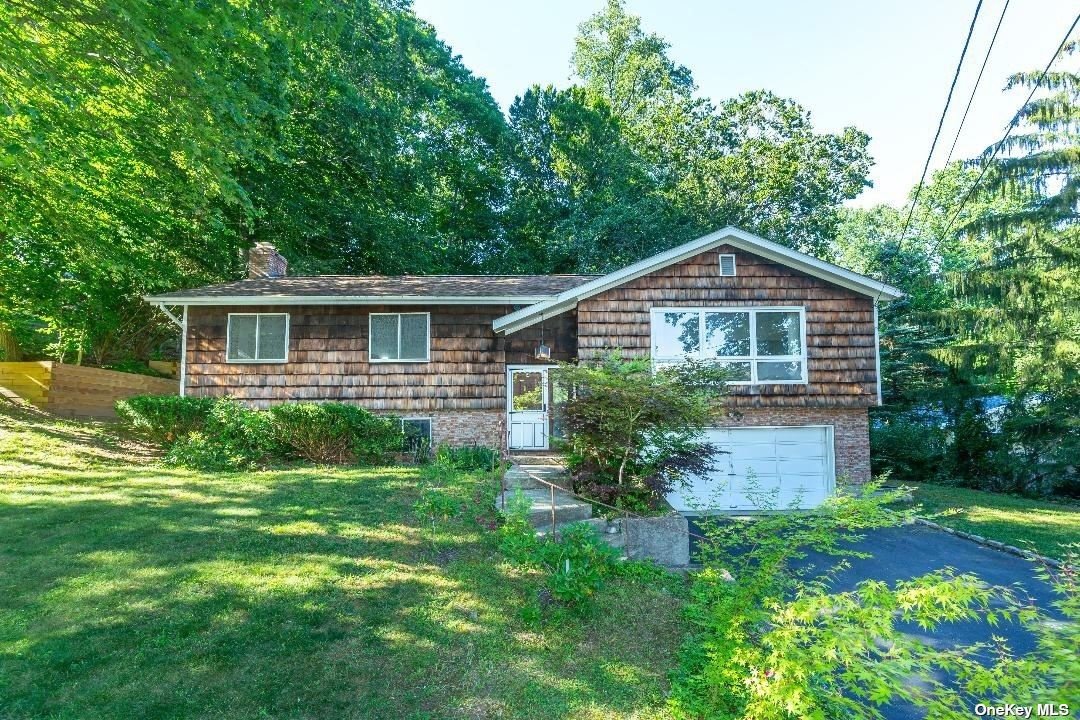 #1 photo, 4 Deepdale Court, Glen Cove , NY 11542